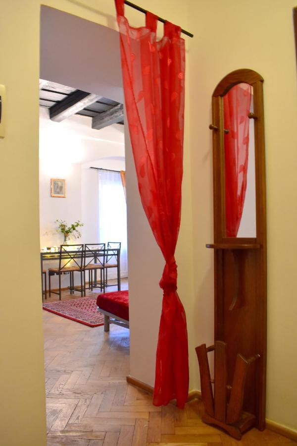 Apartment Lesser Town! براغ المظهر الخارجي الصورة